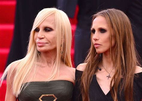 donatella versace malattia|donatella versace.